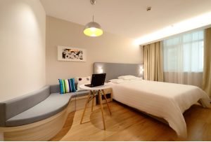 Airbnb apart